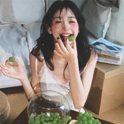 以遇刺为生的女人